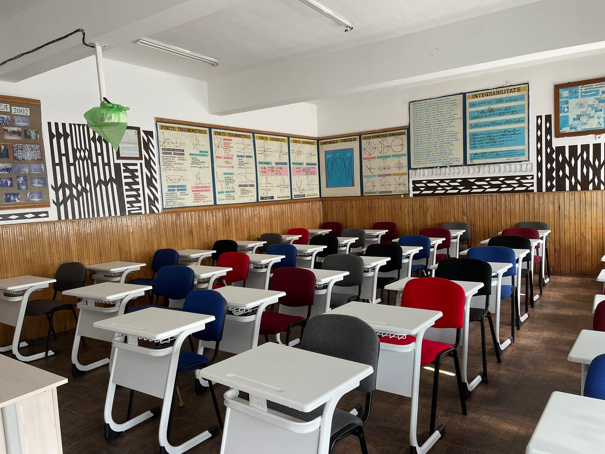 A Doua Clasă Renovată A Doua Clasă Renovată